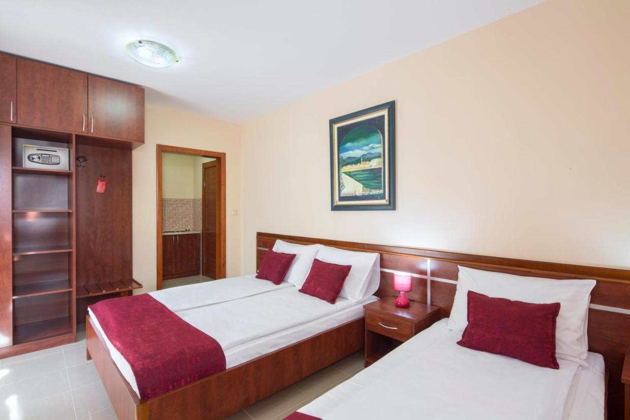 Apartmani Salus Budva Eksteriør bilde