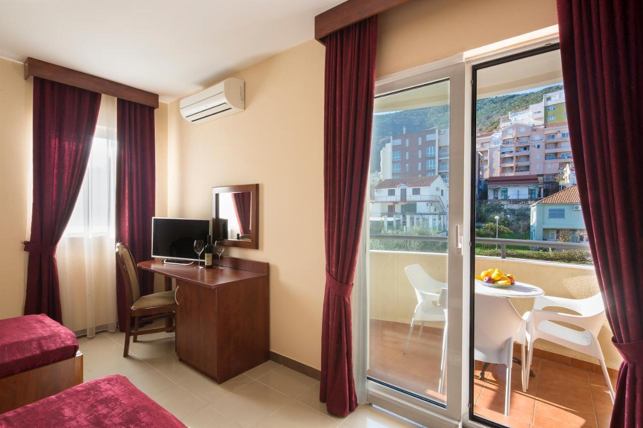 Apartmani Salus Budva Eksteriør bilde