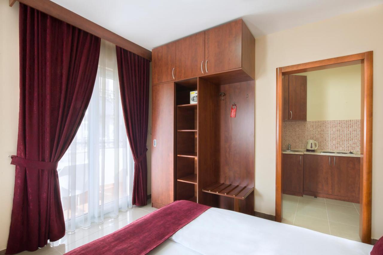Apartmani Salus Budva Eksteriør bilde