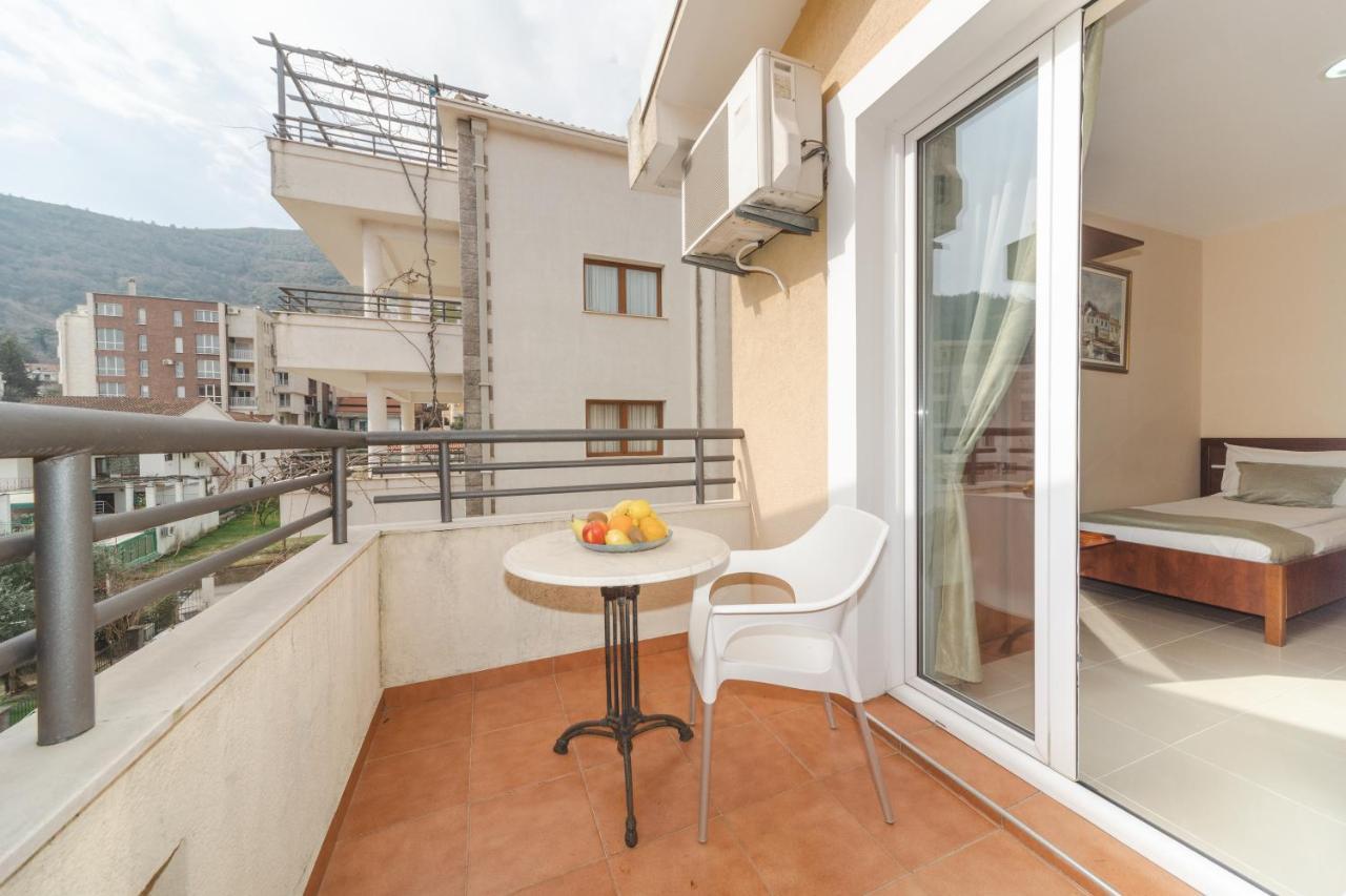 Apartmani Salus Budva Eksteriør bilde