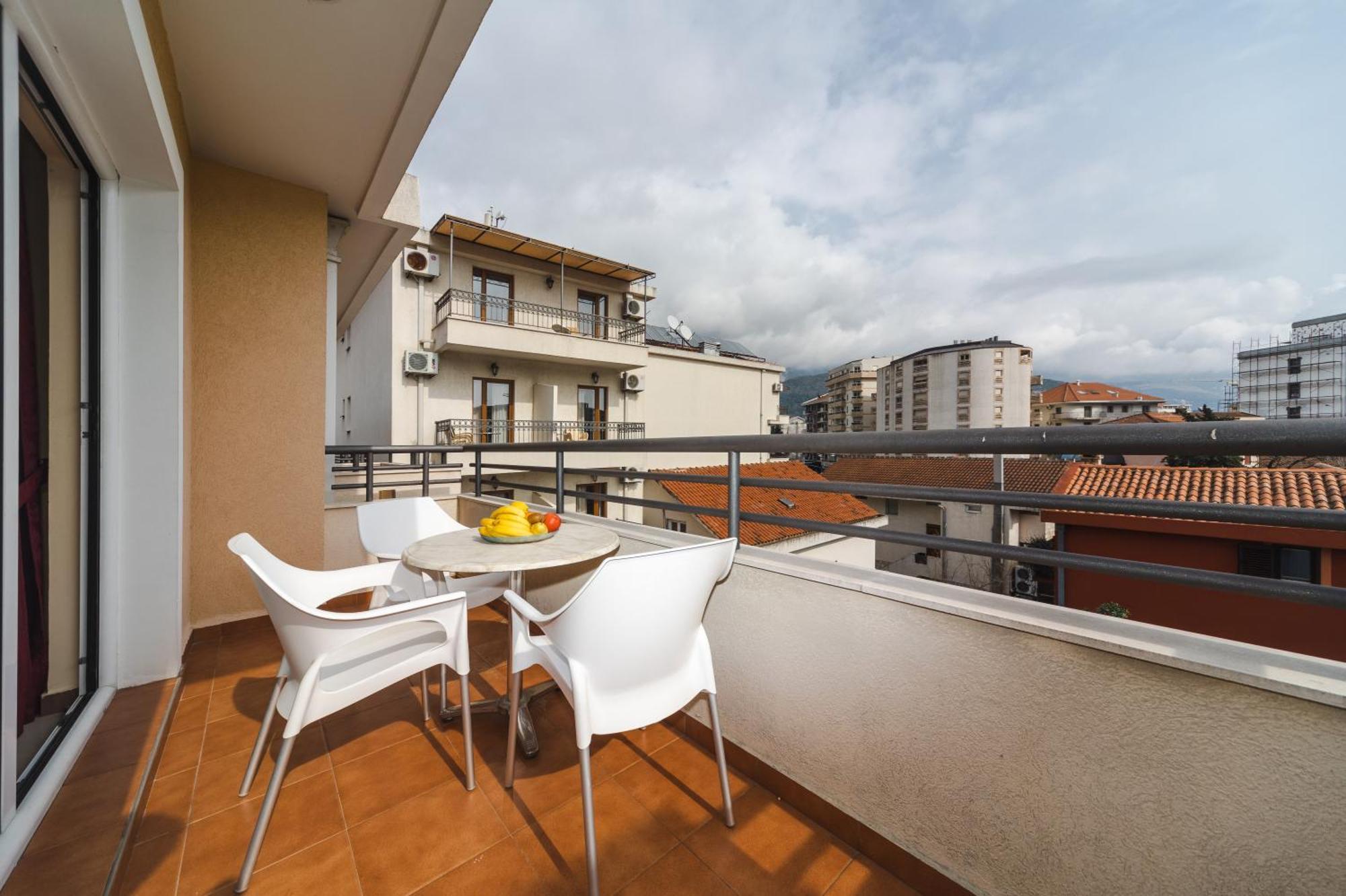 Apartmani Salus Budva Rom bilde